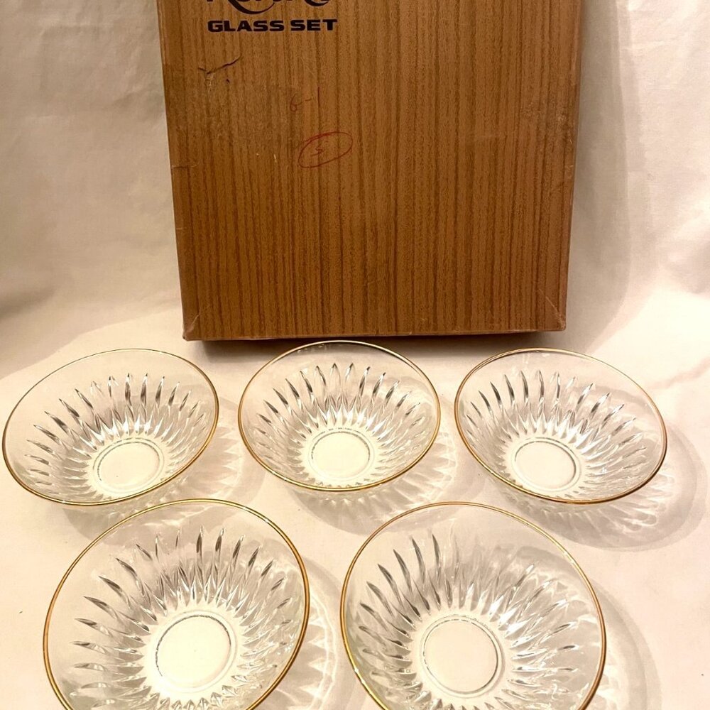 5 Dessert Ice Cream Bowl Clear Glass Gold Rim 4 1/2 x 1 3/4 deep by REFINE Boxed